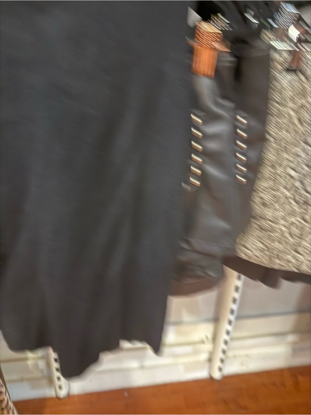 Black Crystal-Logo Ribbed Tank Top - Picture 3 of 3